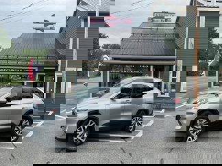 Used 2022 Ford Escape Titanium image 1