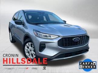 Used 2023 Ford Escape Active image 1