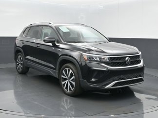Used 2022 Volkswagen Taos SE image 1