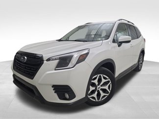 Used 2022 Subaru Forester Premium image 1