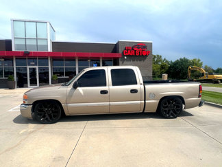 Used 2007 GMC Sierra 1500 SLE w/ Crew Cab Value Package image 1