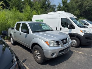 Used 2016 Nissan Frontier SV image 1