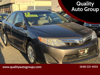 Used 2013 Toyota Camry LE image 1