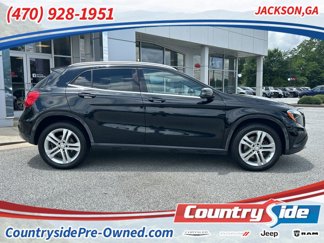 Used 2017 Mercedes-Benz GLA 250 4MATIC image 1