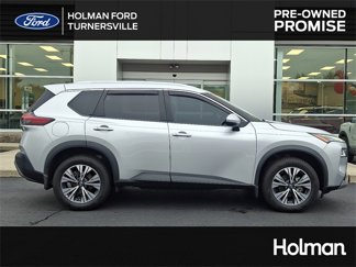 Used 2022 Nissan Rogue SV image 1