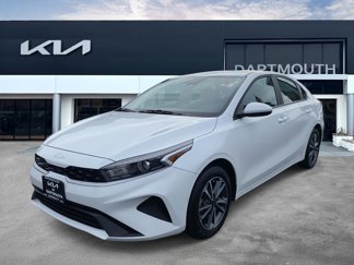 Used 2023 Kia Forte LXS image 1
