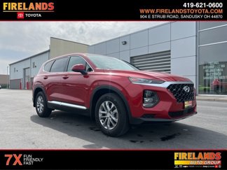 Used 2020 Hyundai Santa Fe SE image 1