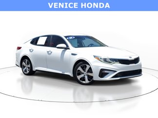 Used 2019 Kia Optima S image 1