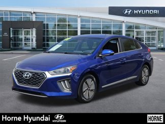 Used 2022 Hyundai Ioniq SE video 1