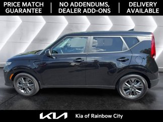 Used 2021 Kia Soul S image 1