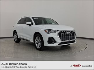 Used 2024 Audi Q3 2.0T Premium Plus image 1