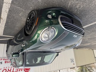 Used 2018 MINI Cooper 4-Door Hardtop image 1