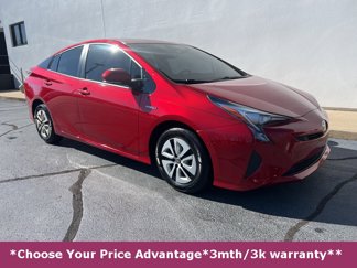 Used 2017 Toyota Prius Four image 1
