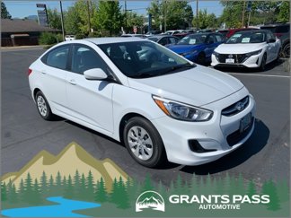 Used 2017 Hyundai Accent SE image 1