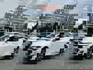 Used 2022 Chevrolet Malibu LT image 1
