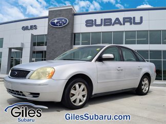 Used 2005 Ford Five Hundred SE image 1