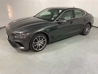 Used 2024 Genesis G70 2.5T image 1