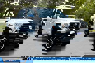 Used 2015 Toyota Tacoma PreRunner image 1