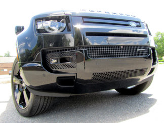 Used 2023 Land Rover Defender 110 X-Dynamic SE image 1