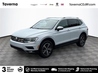 Used 2018 Volkswagen Tiguan SEL image 1