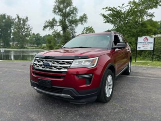 Used 2018 Ford Explorer XLT image 1