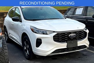 Used 2023 Ford Escape ST-Line image 1