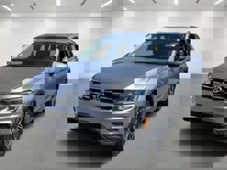 Used 2019 Volkswagen Tiguan SEL image 1