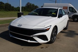 New 2025 Hyundai Elantra Sport image 1