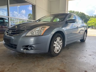 Used 2010 Nissan Altima 2.5 S image 1
