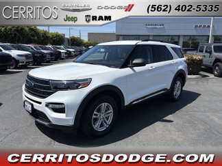 Used 2022 Ford Explorer XLT w/ Equipment Group 202A image 1