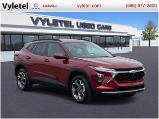 Certified 2024 Chevrolet Trax LT w/ Driver Confidence Package image 1