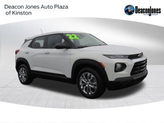 Used 2022 Chevrolet TrailBlazer LS image 1
