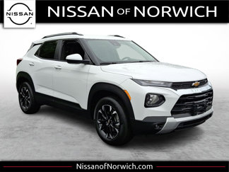 Used 2023 Chevrolet TrailBlazer LT w/ Convenience Package image 1