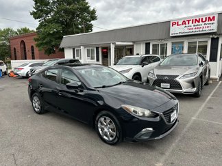 Used 2015 MAZDA MAZDA3 i SV image 1