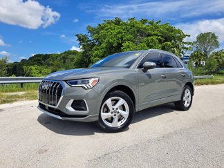 Used 2020 Audi Q3 2.0T Premium Plus image 1