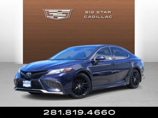 Used 2021 Toyota Camry XSE image 1