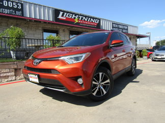 Used 2016 Toyota RAV4 XLE image 1