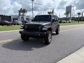 Used 2021 Jeep Wrangler Unlimited Sahara image 1