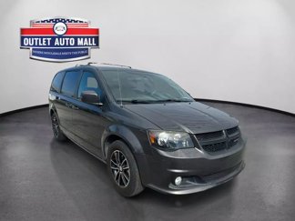 Used 2016 Dodge Grand Caravan R/T image 1