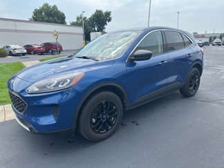 Used 2022 Ford Escape SE w/ Convenience Package image 1