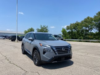 Certified 2024 Nissan Rogue Platinum w/ Platinum Premium Package image 1