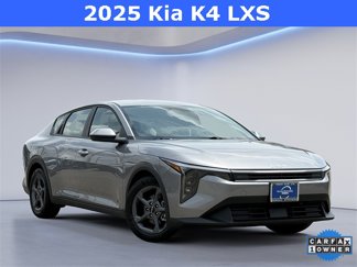 Used 2025 Kia K4 LXS image 1
