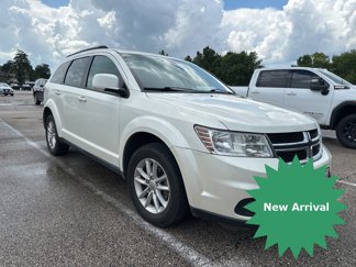 Used 2015 Dodge Journey SXT w/ Sun/Sound Group image 1
