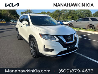Used 2019 Nissan Rogue SV w/ Premium Package image 1
