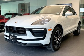 Certified 2024 Porsche Macan image 1