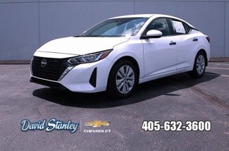 Used 2024 Nissan Sentra S image 1