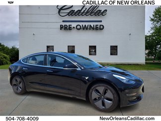 Used 2019 Tesla Model 3 Standard Range image 1