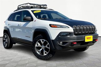 Used 2015 Jeep Cherokee Trailhawk image 1