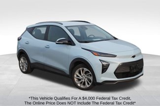 Certified 2022 Chevrolet Bolt EUV LT w/ Comfort Package image 1