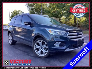 Used 2019 Ford Escape Titanium image 1